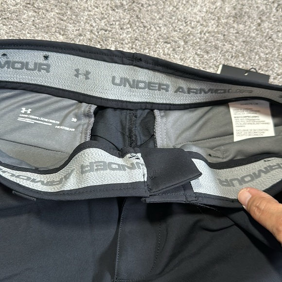 UNDER ARMOUR men’s shorts 30 waist - Picture 3 of 4